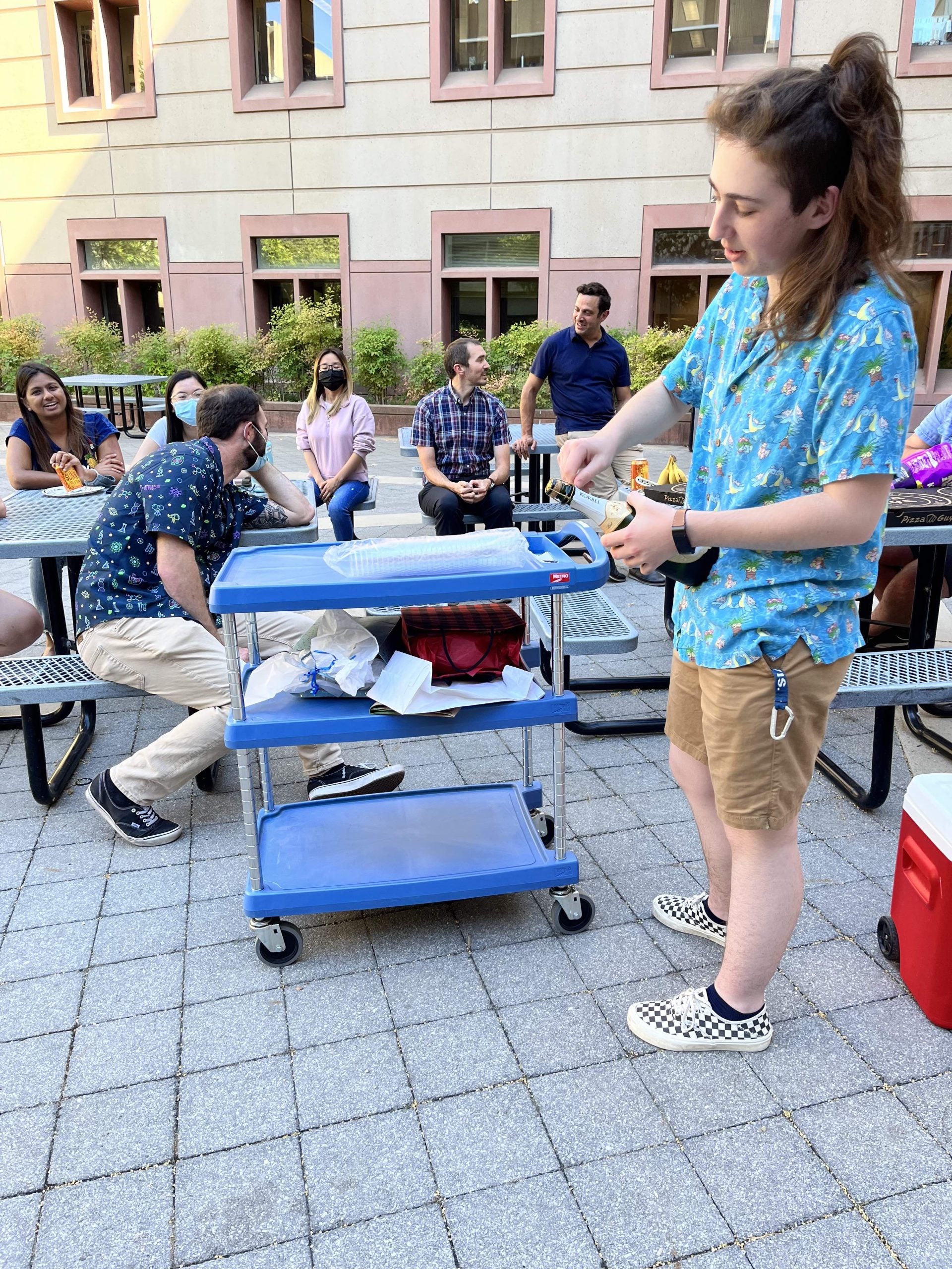 Alex is headed to grad school! – Cash Lab – UC Davis